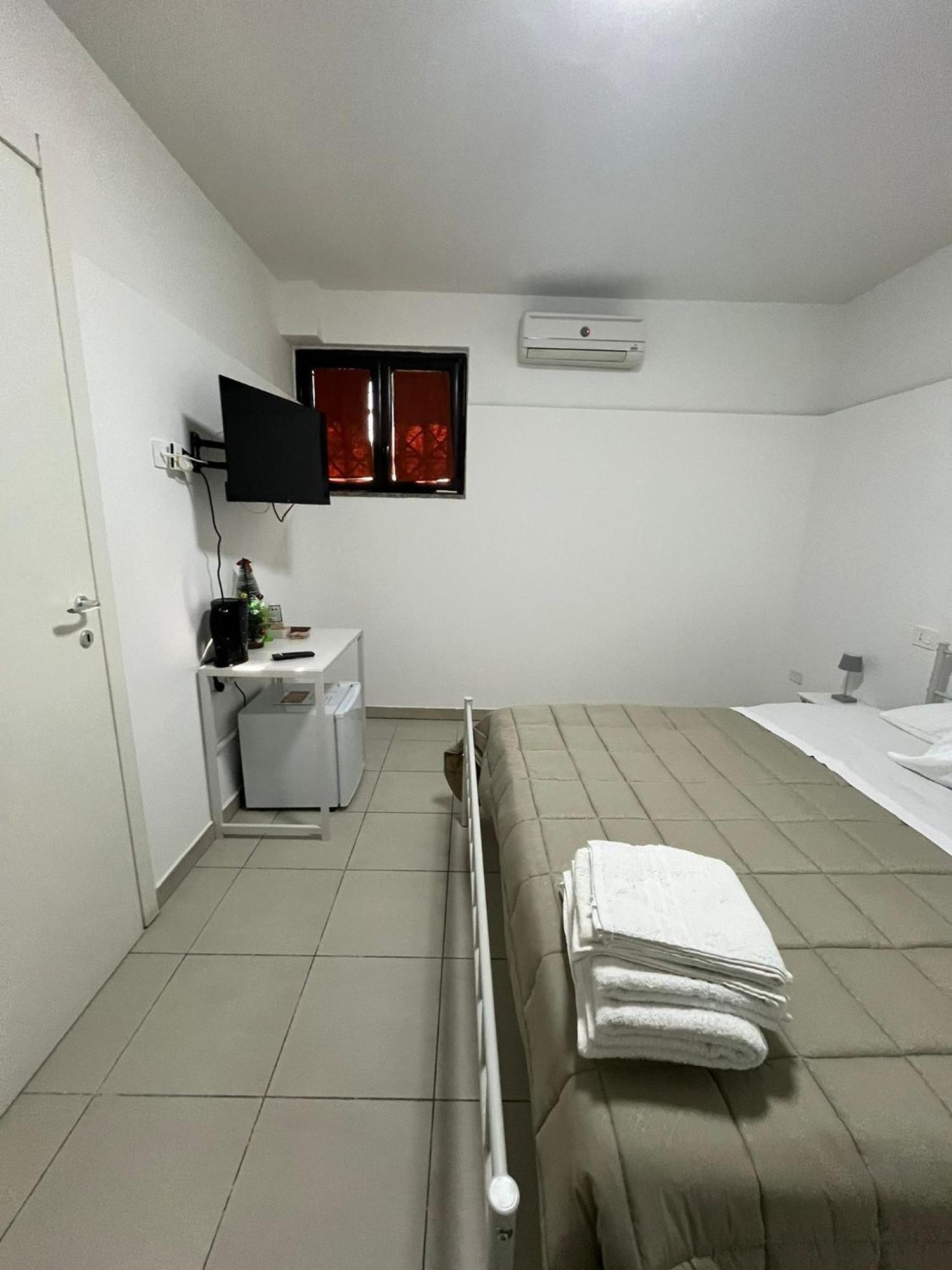 Aurora Rooms Pomigliano d'Arco Dış mekan fotoğraf