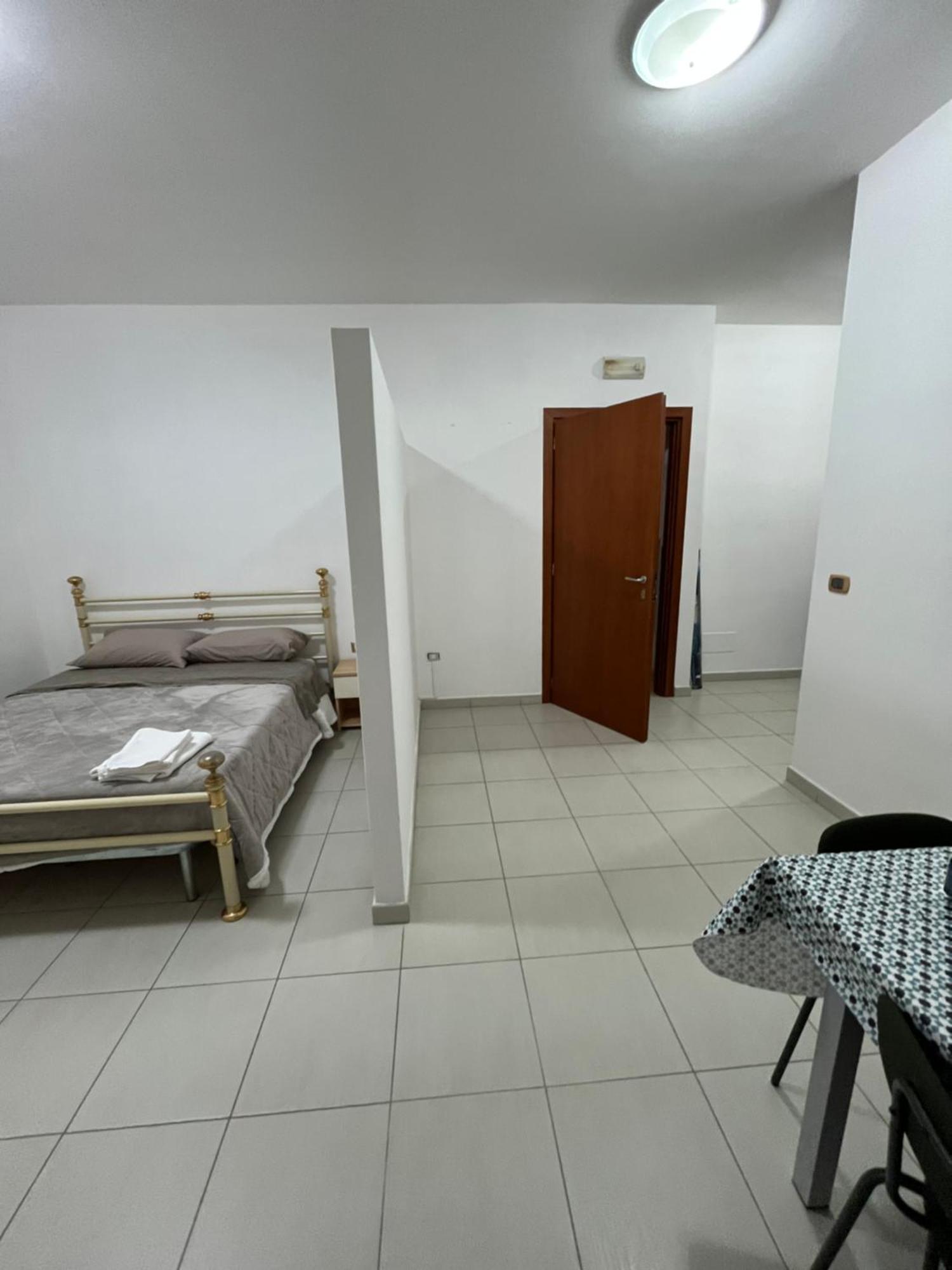 Aurora Rooms Pomigliano d'Arco Dış mekan fotoğraf